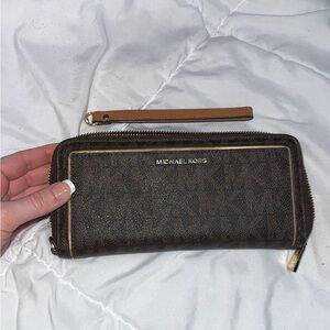 Michael Kors Dark Brown Wristlet Wallet